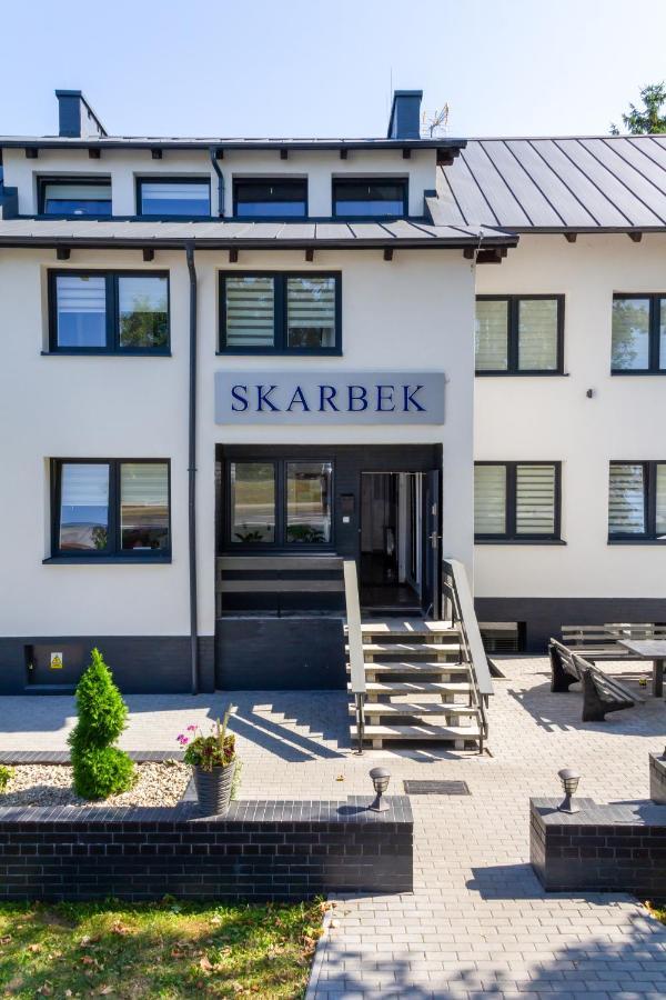 База відпочинку Skarbek Ilawa, Pokoje I Apartamenty *
