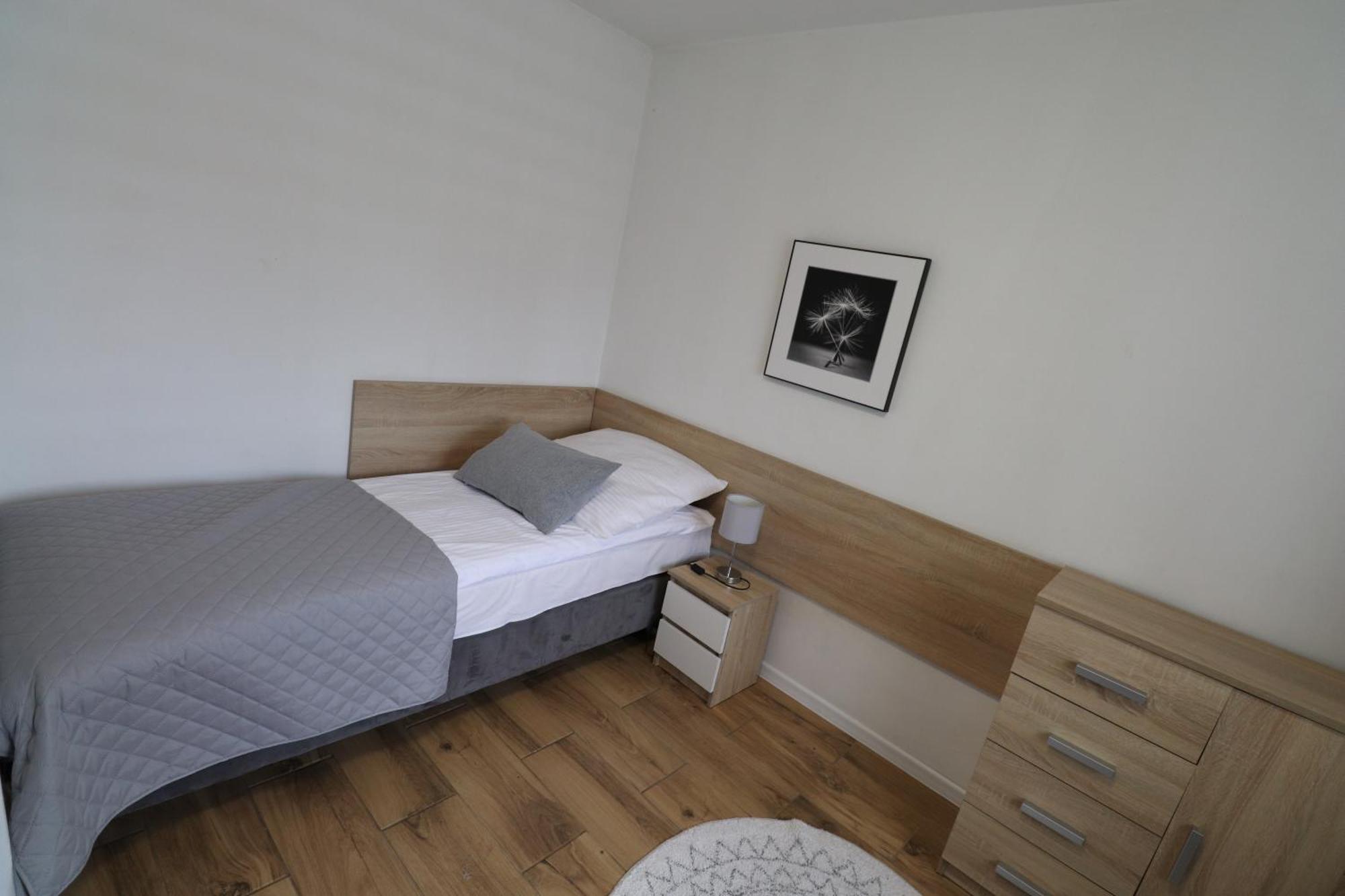 Skarbek Ilawa, Pokoje I Apartamenty Ілава